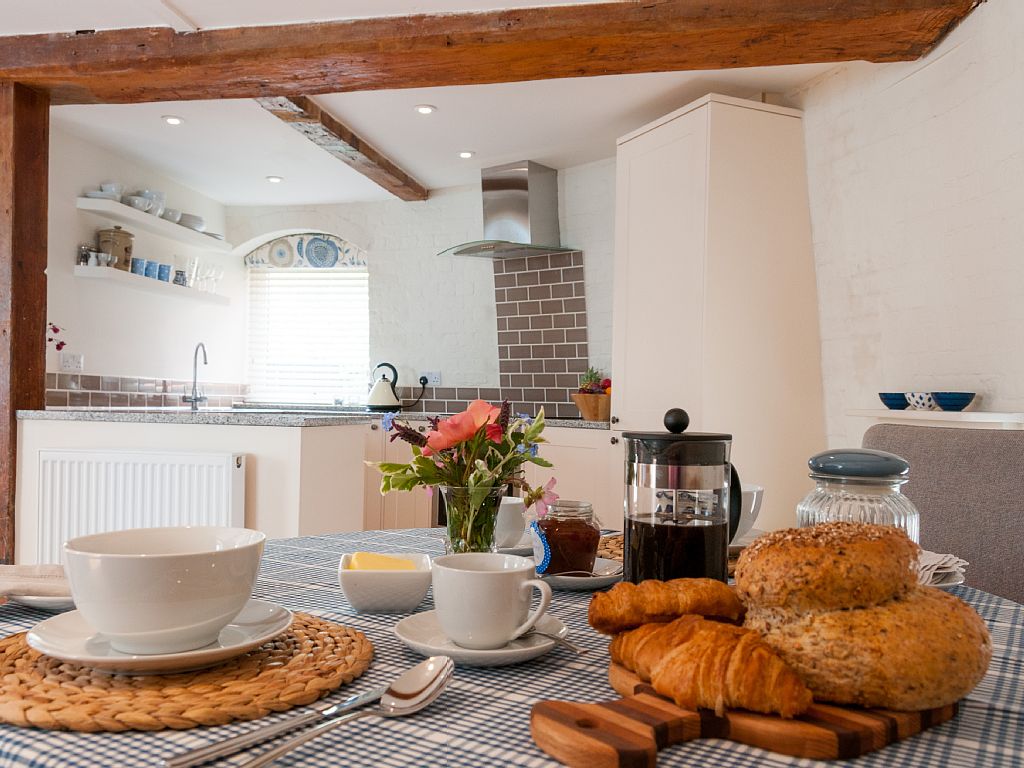Breakfast in the kitchen.